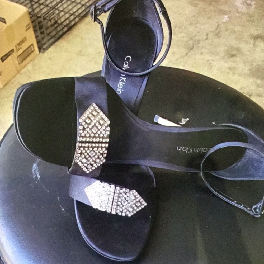 Heels - Picture 6 of 9